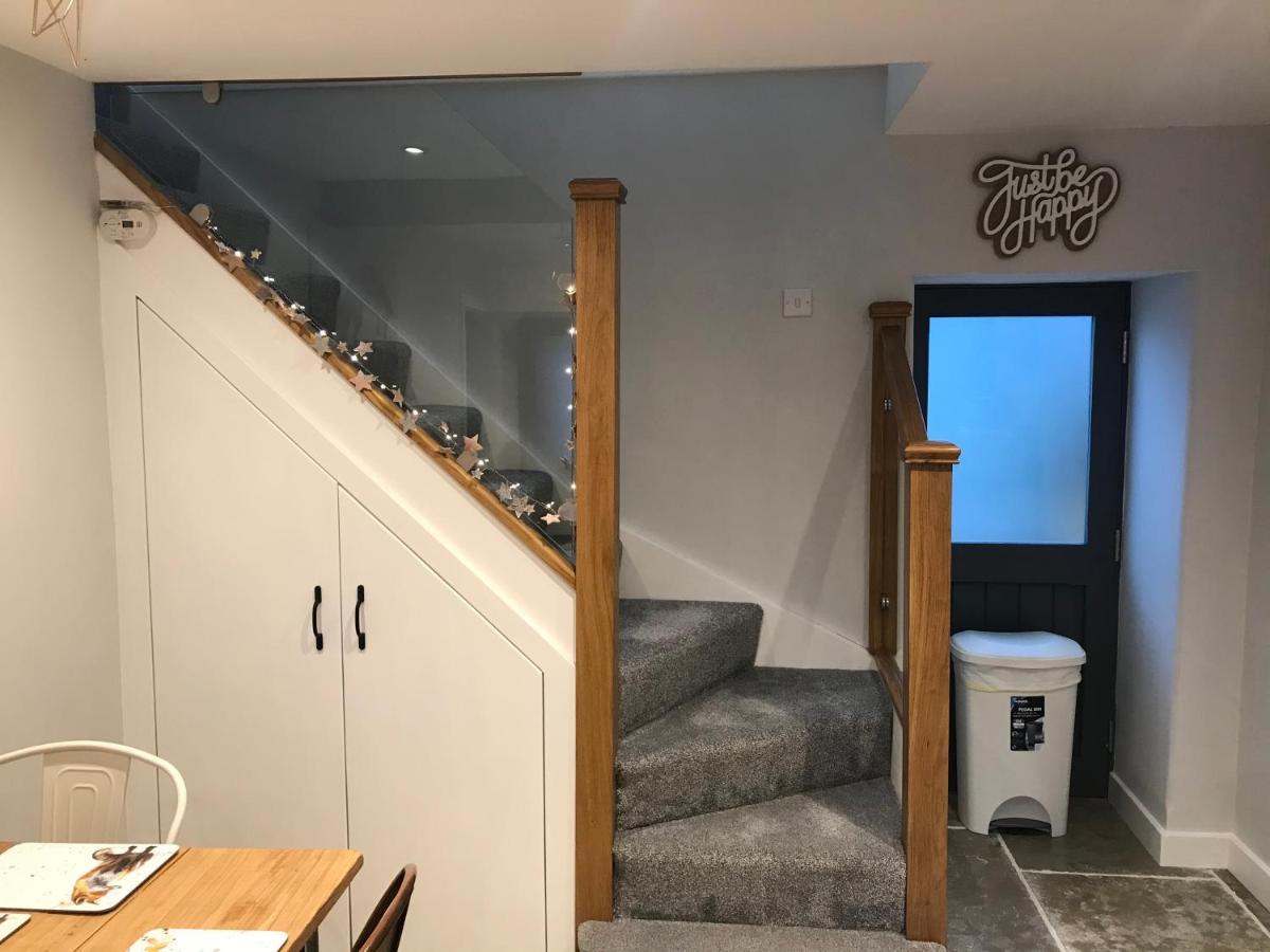 Rustic Retreats Jacks Cottage With Hot Tub & Alpaca Walking Experiences マトロック エクステリア 写真