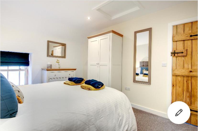 Rustic Retreats Jacks Cottage With Hot Tub & Alpaca Walking Experiences マトロック エクステリア 写真